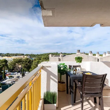 Atico Con Vistas-piscina-wifi-aacc-2hab-portaventura Apartment Salou